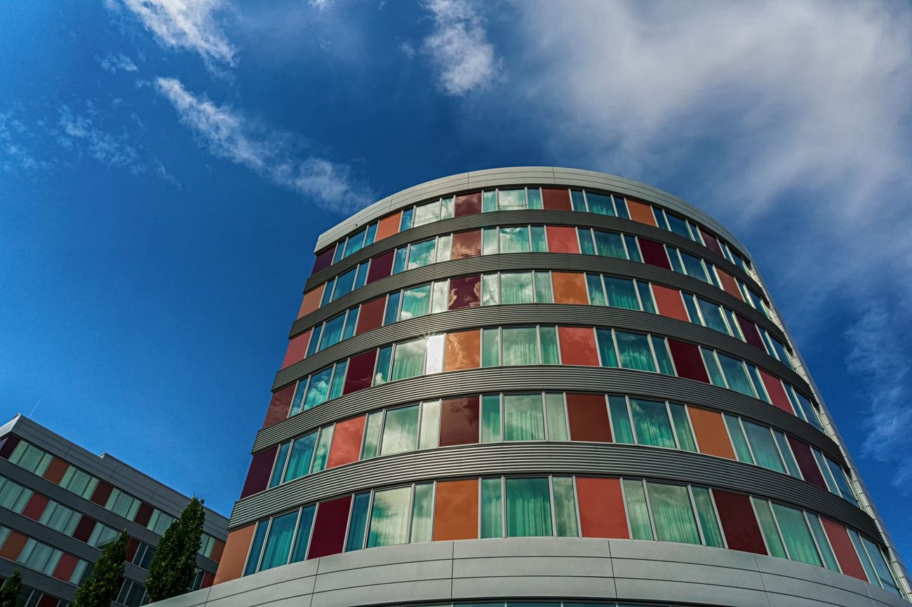 5 Questions to Ask Before Hiring a Building Maintenance Company